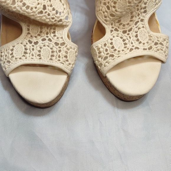 Lucky‎ Brand Raziah Cork Wedges Cream Crochet -Never Worn- Sz 8.5M/ - Picture 4 of 13
